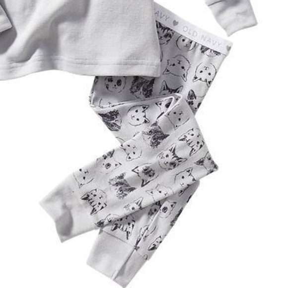 5T NWT Old Navy pajamas gray KITTIES cats - Picture 2 of 2